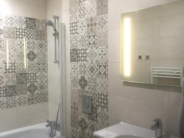 Hotel Le Cercle : photo 9 de la chambre chambre double confort