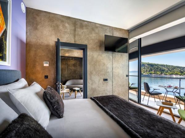 Boutique & Design Hotel Navis : photo 10 de la chambre suite supérieure - vue sur mer