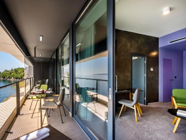 Boutique & Design Hotel Navis : photo 9 de la chambre suite supérieure - vue sur mer