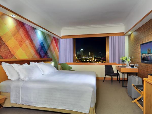 Furama City Centre : photo 5 de la chambre chambre double ou lits jumeaux de luxe avec connexion wi-fi