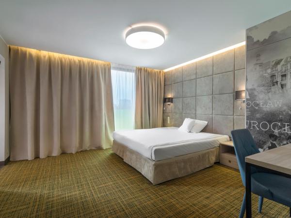 Citi Hotel's Wrocław : photo 1 de la chambre chambre double standard