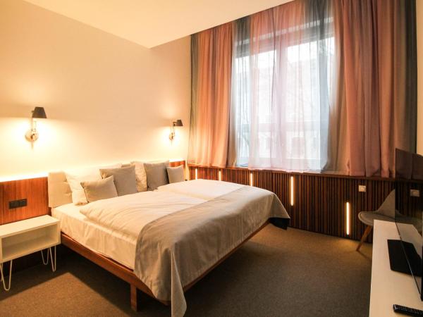 H24 Berlin Lichtenberg : photo 7 de la chambre chambre double deluxe