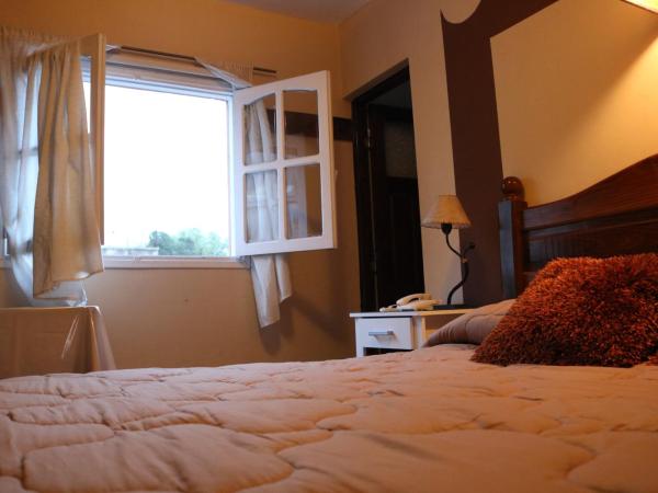 Hotel Pachá : photo 1 de la chambre chambre double ou lits jumeaux