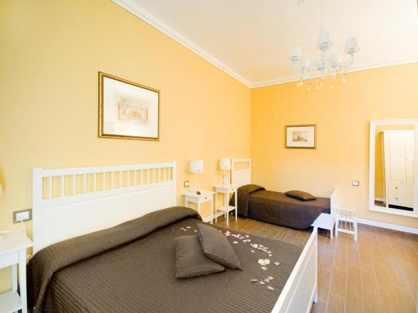 Hotel Pisa Tower : photo 4 de la chambre chambre triple