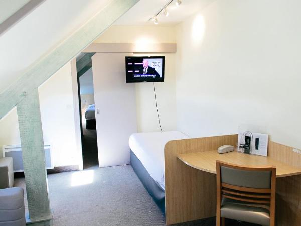 Hôtel Vert : photo 6 de la chambre chambre quadruple avec douche