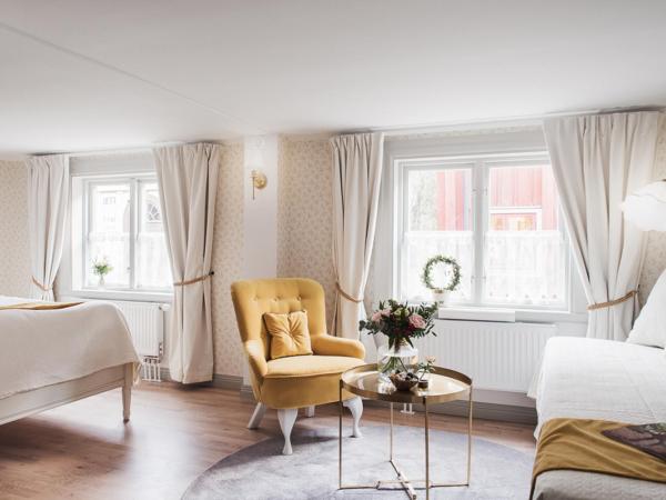 Hilma Winblads Bed & Breakfast : photo 3 de la chambre chambre double avec lit d'appoint