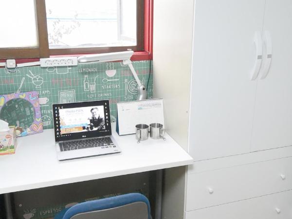 Photo Park Guesthouse : photo 7 de la chambre chambre lits jumeaux avec salle de bains privative