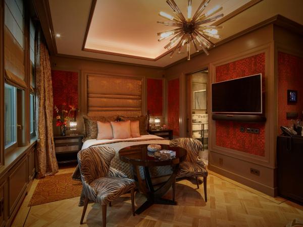 Hotel TwentySeven - Small Luxury Hotels of the World : photo 6 de la chambre suite junior
