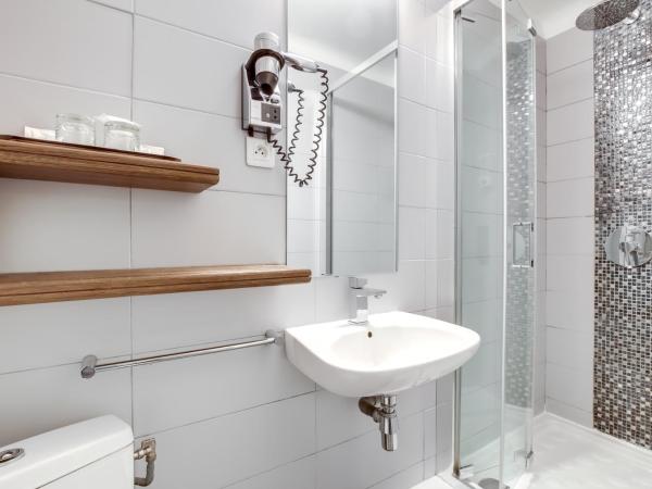 Hotel Opera Maintenon : photo 3 de la chambre chambre lits jumeaux