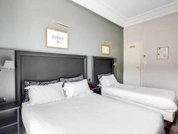 Hotel Opera Maintenon : photo 6 de la chambre chambre triple avec 2 lits