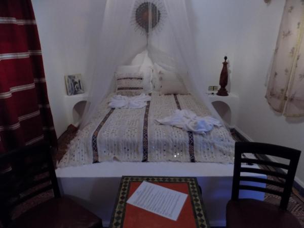 Hôtel Riad Gnaoua : photo 5 de la chambre chambre double (1-2 adultes)