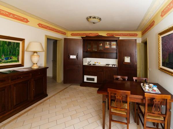 Residenze L'Uncinaia Holiday House : photo 2 de la chambre appartement 1 chambre