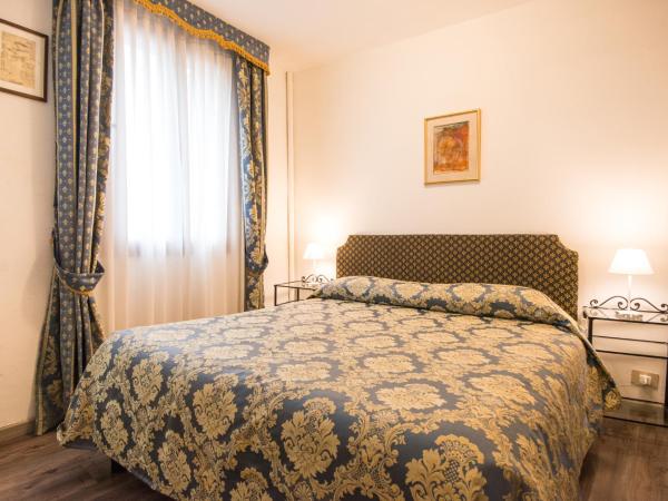 Albergo Casa Peron : photo 1 de la chambre chambre double deluxe avec terrasse