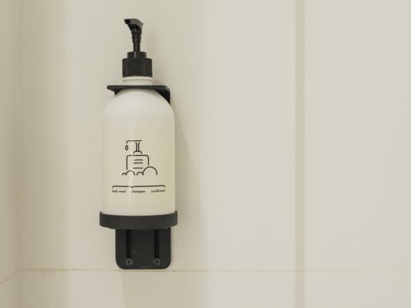 Bunk & Bilik Hotel Jalan Ipoh : photo 6 de la chambre chambre lit queen-size standard avec salle de bains commune