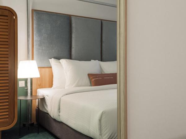 Bunk & Bilik Hotel Jalan Ipoh : photo 6 de la chambre suite lit king-size