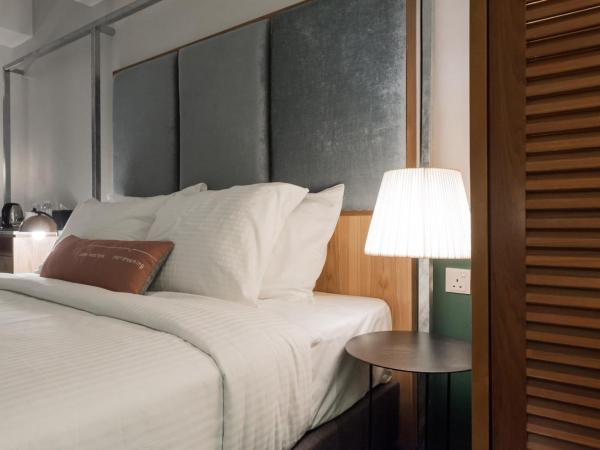 Bunk & Bilik Hotel Jalan Ipoh : photo 10 de la chambre suite lit king-size