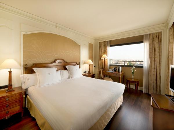 Hotel Sevilla Center : photo 2 de la chambre hébergement club deluxe - vue sur ville