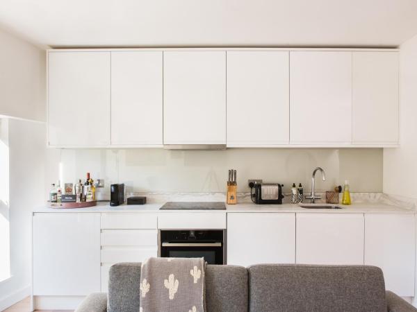 Hiding Space Westgate Apartments : photo 2 de la chambre studio standard