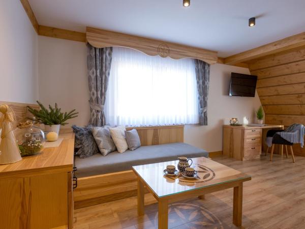 Willa Góralsko Riwiera : photo 2 de la chambre appartement (2 adultes)