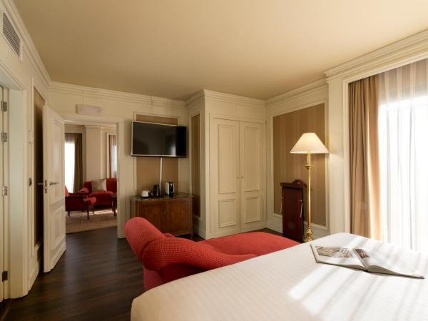 Hotel Sevilla Center : photo 5 de la chambre suite junior deluxe - vue sur ville