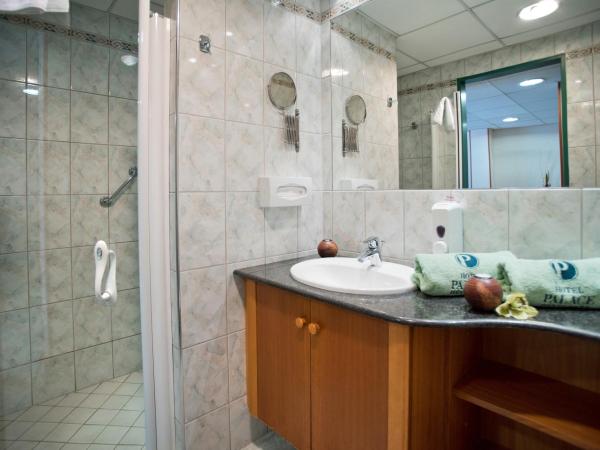 Palace Hotel Hévíz : photo 2 de la chambre chambre double