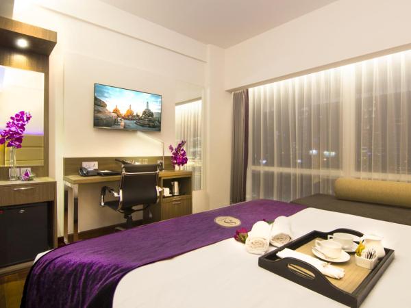 Satoria Hotel Yogyakarta - CHSE Certified : photo 4 de la chambre chambre lit king-size supérieure