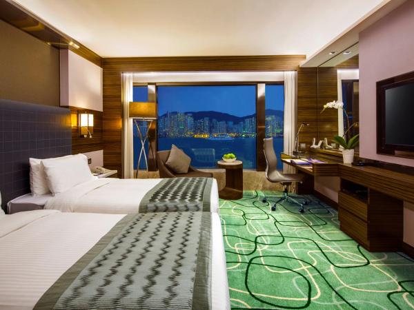 New World Millennium Hong Kong Hotel : photo 2 de la chambre residence club harbour view room with executive lounge access