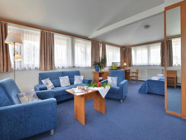 EA Hotel Populus : photo 3 de la chambre suite