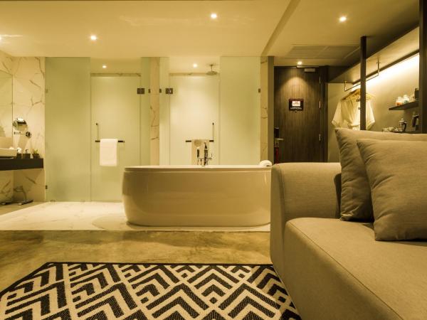 Zazz Urban Bangkok : photo 4 de la chambre suite