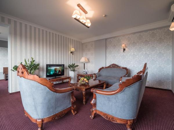 Jasek Premium Hotel Wrocław : photo 8 de la chambre appartement