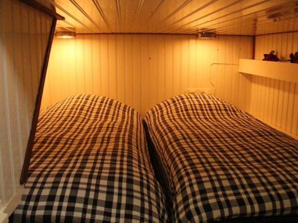 B&B Unitas : photo 7 de la chambre chambre quadruple avec salle de bains privative