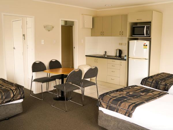 Alpers Lodge & Conference Centre : photo 1 de la chambre chambre familiale