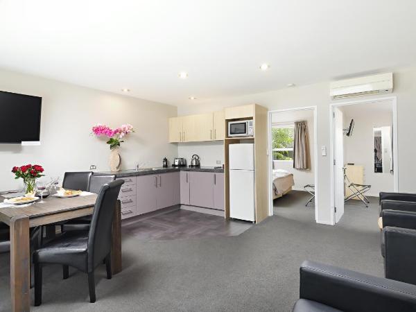 Arthur's Court Motor Lodge : photo 4 de la chambre suite 2 chambres