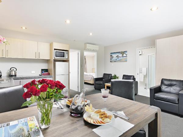 Arthur's Court Motor Lodge : photo 2 de la chambre suite 2 chambres