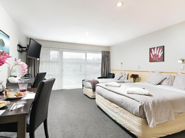 Arthur's Court Motor Lodge : photo 6 de la chambre studio triple supérieure