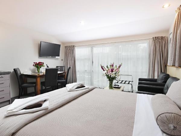 Arthur's Court Motor Lodge : photo 4 de la chambre grand appartement 1 chambre 