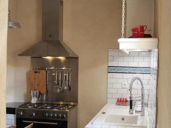 l'Atelier de Saint-Just : photo 9 de la chambre studio avec vue sur jardin