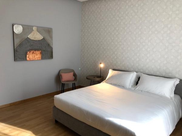 200 ROOMS & TERRACE : photo 1 de la chambre chambre double standard