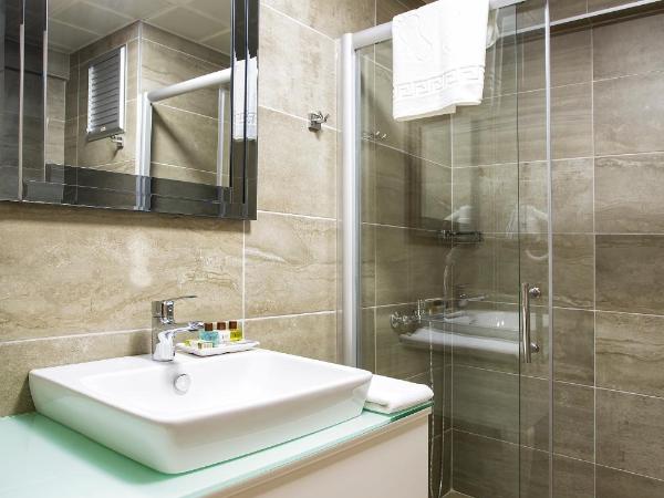 Perla Arya Hotel : photo 8 de la chambre chambre double standard