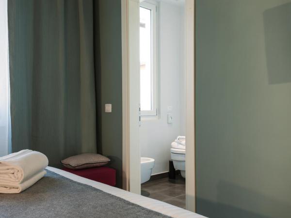 B&B Lorena Suites : photo 4 de la chambre chambre double ou lits jumeaux standard