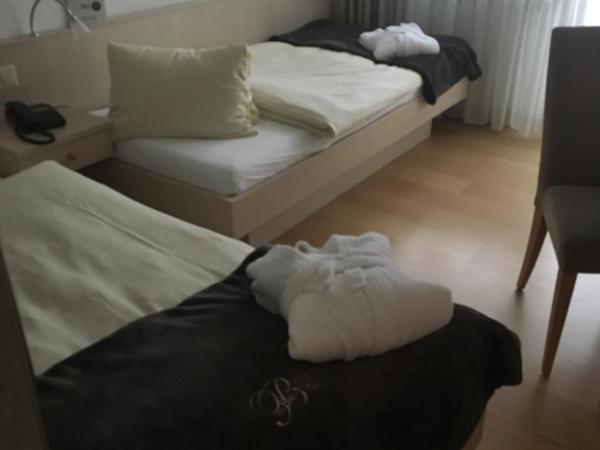 Hotel Belmont : photo 2 de la chambre chambre lits jumeaux avec 2 lits simples et balcon