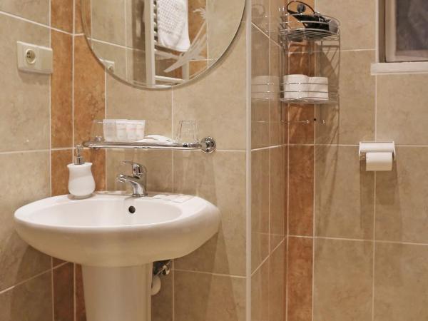 Zlatý Sloup : photo 7 de la chambre chambre triple Économique