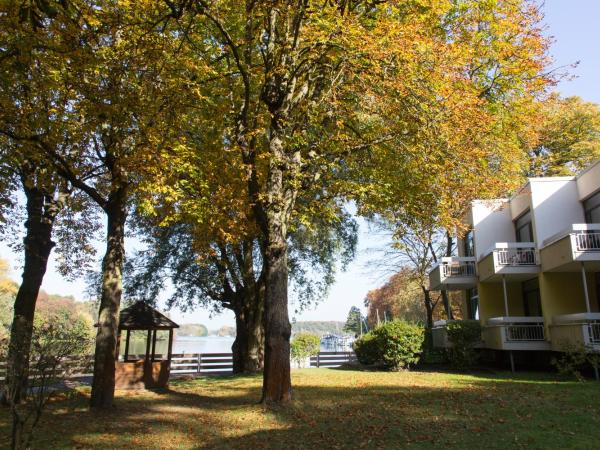 Seehotel Grunewald : photo 4 de la chambre chambre double – vue sur lac