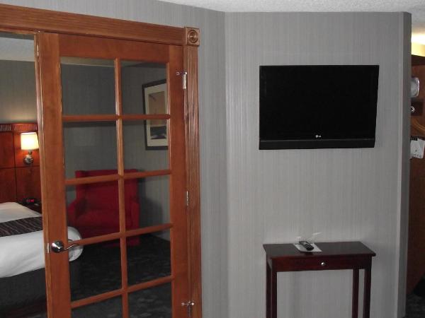 Country Inn & Suites by Radisson, Delta Park North Portland : photo 5 de la chambre suite 1 chambre lit king-size