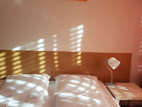 Hotel Wandsbek Hamburg : photo 8 de la chambre chambre double ou lits jumeaux