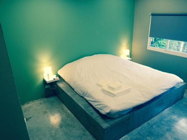 Home'81 : photo 4 de la chambre chambre double deluxe