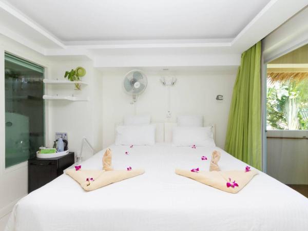 Mama Beach Residence - Adults Only : photo 7 de la chambre chambre double ou lits jumeaux deluxe - vue sur mer
