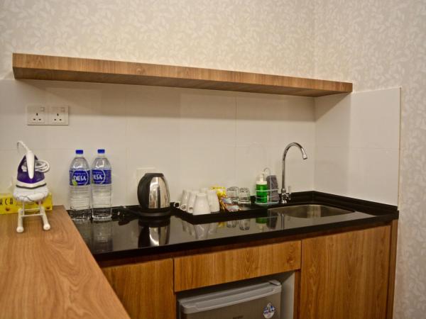 Iconic Suites & Pods Hotel : photo 7 de la chambre suite familiale