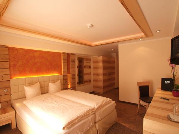 Hotel Garni Muttler Alpinresort & Spa : photo 1 de la chambre chambre double supérieure