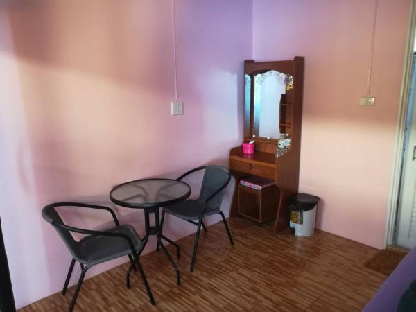 Chomlay Room & Restaurant : photo 2 de la chambre chambre deluxe